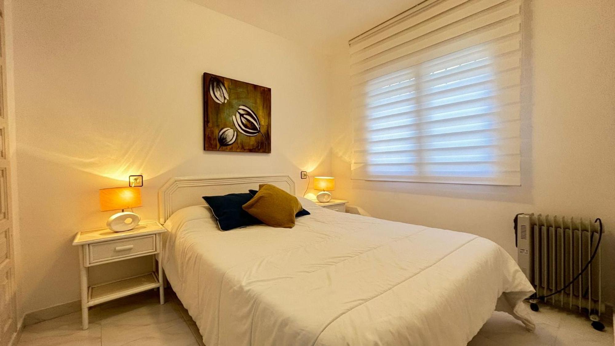 Garbinell 1 2 Apartment Roses Ngoại thất bức ảnh